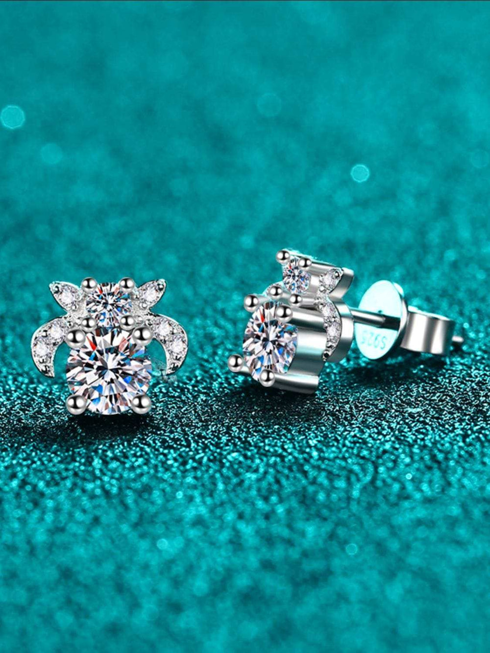 1 Carat Moissanite 925 Sterling Silver Stud Earrings - Trendsi - Flyclothing LLC