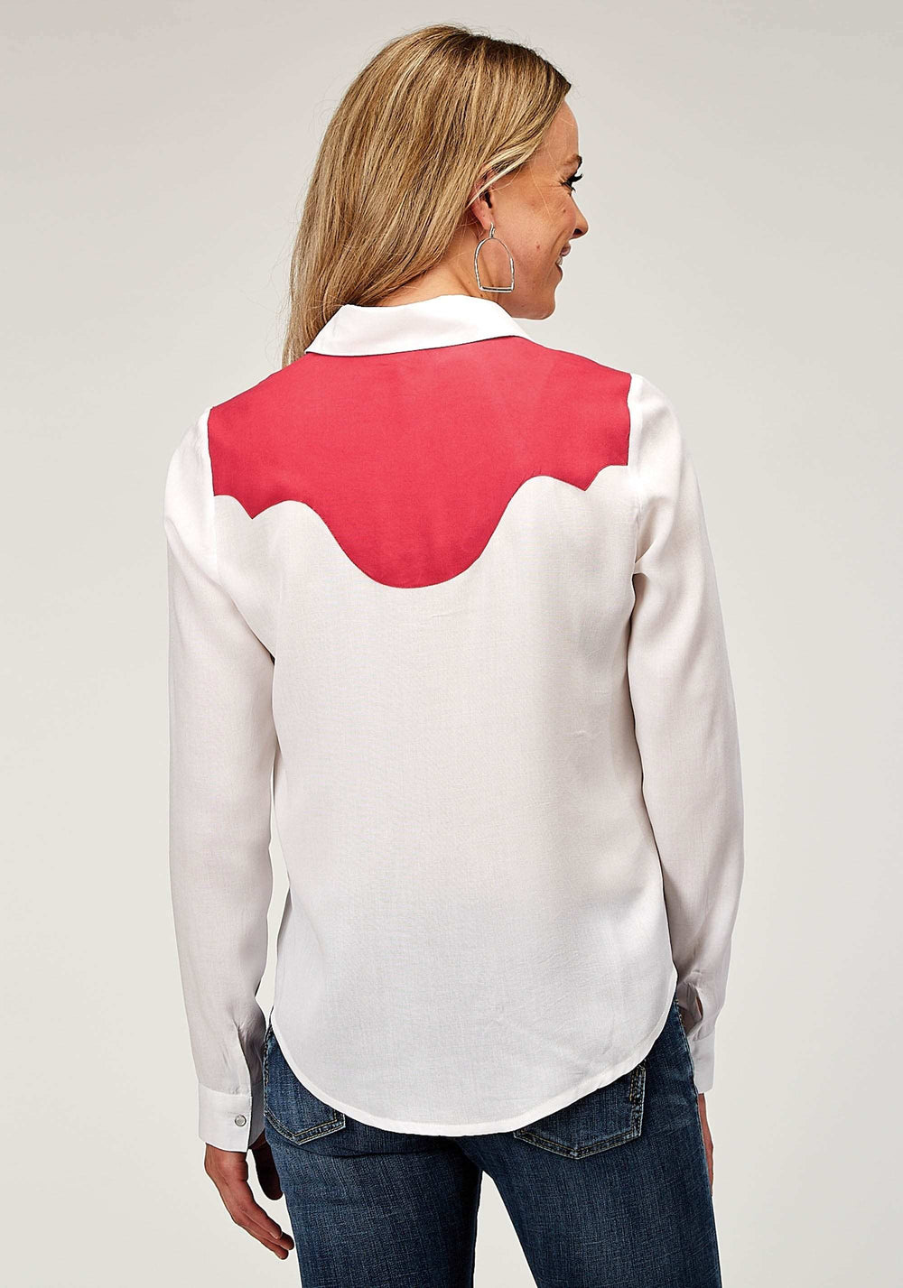 Roper Womens Long Sleeve Snap Rayon Challis Retro Western Shirt With Contrast Yokes Smile Pockets And Embroidery - Roper - Flyclothing LLC