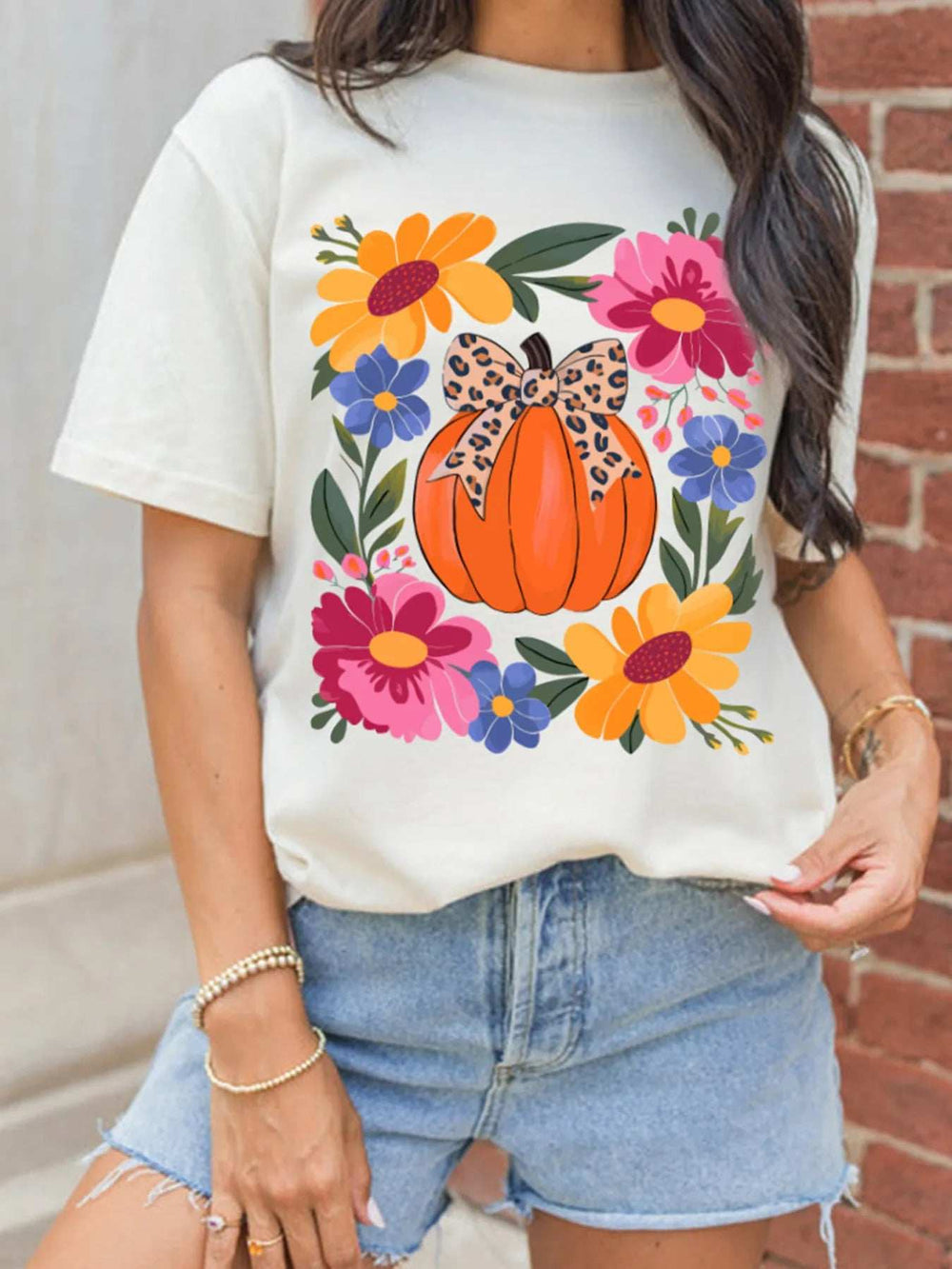 Pumpkin Floral Graphic Round Neck T-Shirt - Trendsi - Flyclothing LLC