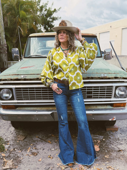 You Got Lucky Balloon Sleeve Button Up Blouse