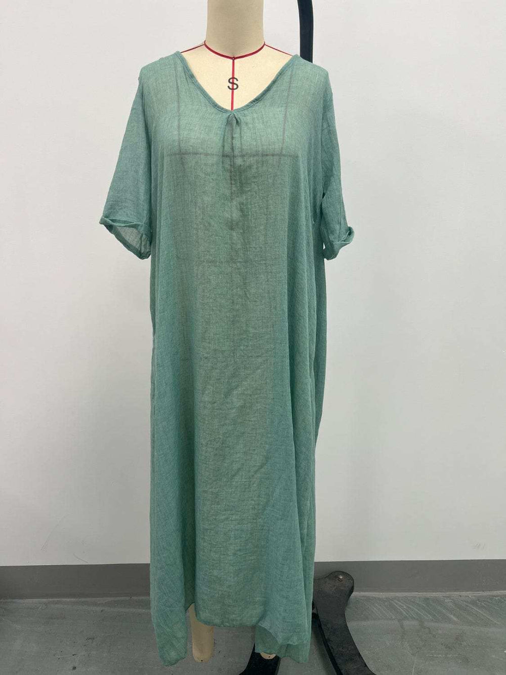 Full Size V-Neck Short Sleeve Midi Dress Plus Size - Trendsi - Flyclothing LLC