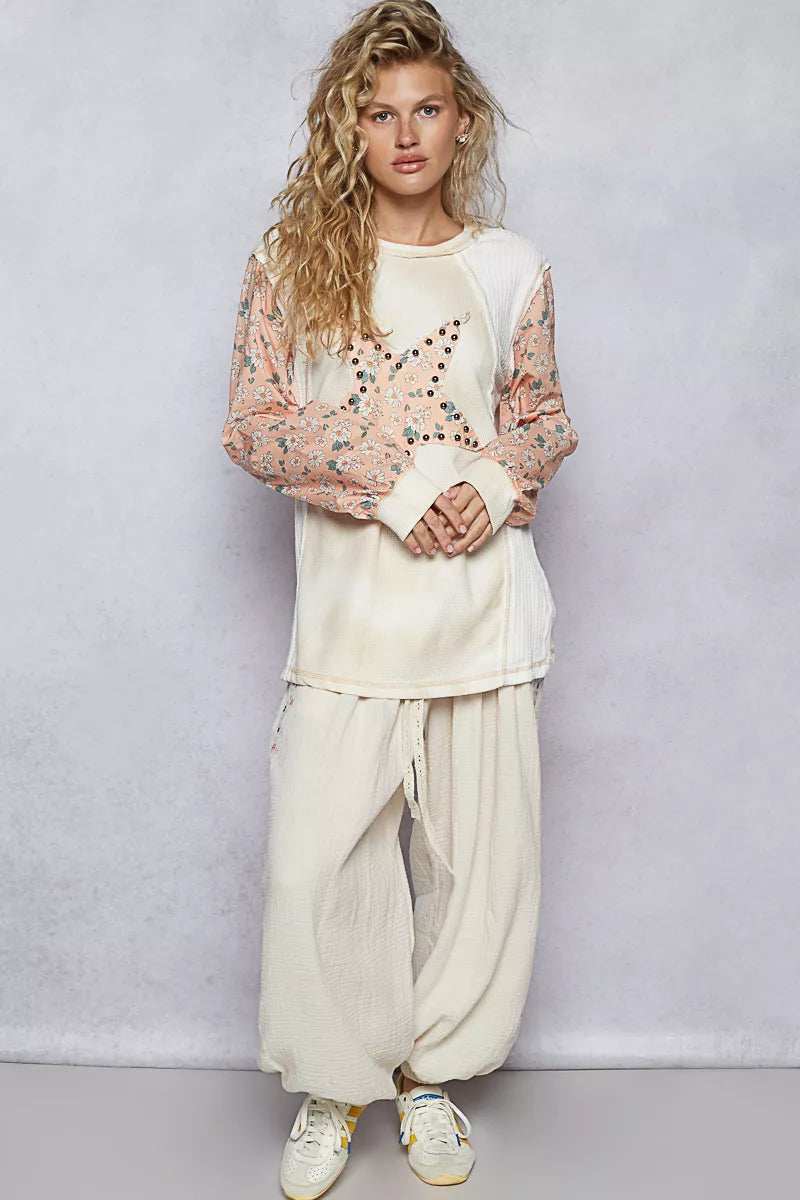 POL Exposed Seam Star Patch Thermal Top with Floral Sleeves - Trendsi - Flyclothing LLC