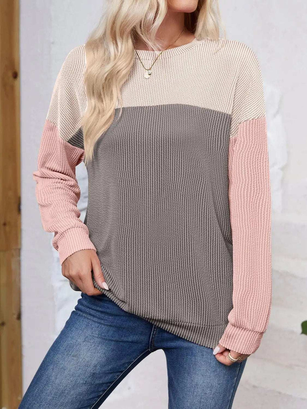 Color Block Round Neck Long Sleeve Sweatshirt - Trendsi - Flyclothing LLC