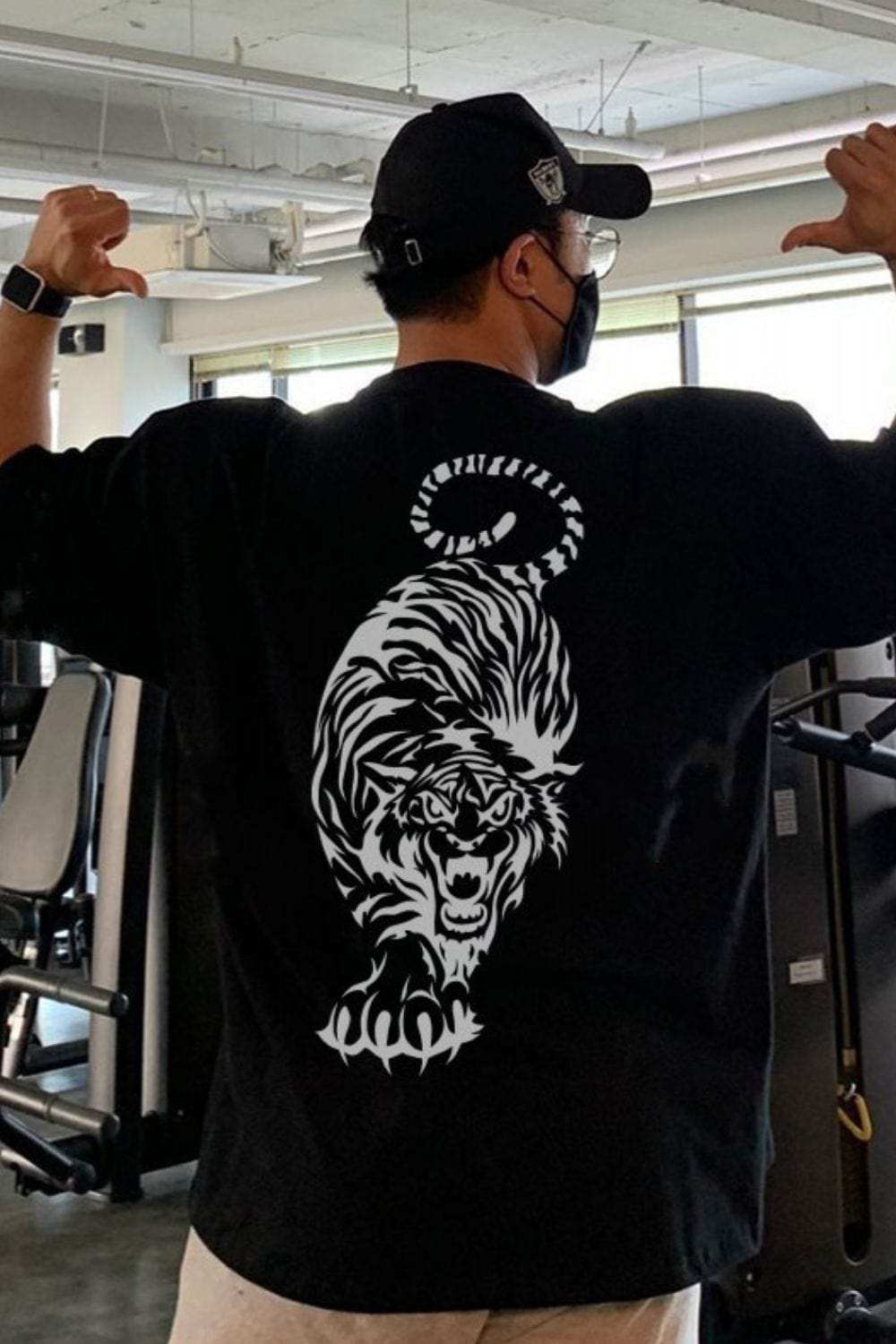 Men's Plus Size Tiger Round Neck Short Sleeve T-Shirt - Trendsi - Flyclothing LLC