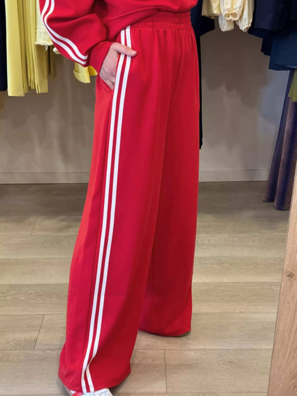 Striped Detail Crewneck Top and Elastic Sweatpants 2pcs Set - Trendsi - Flyclothing LLC