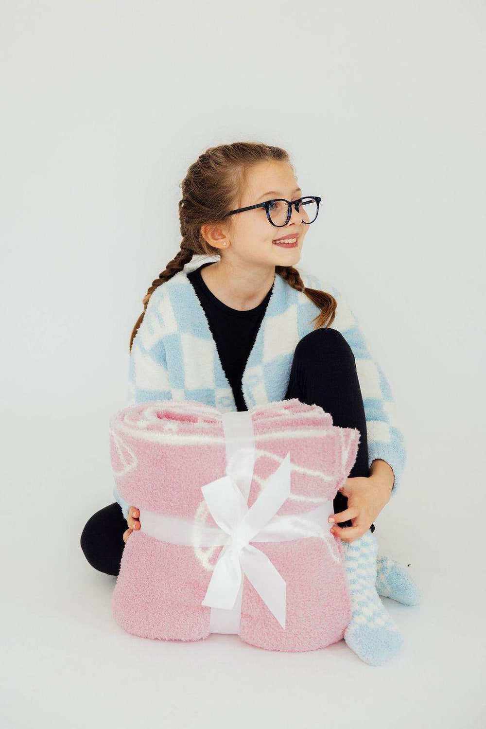Light Pink Cowgirl Cozy Blanket - Mila & Rose ® - Flyclothing LLC