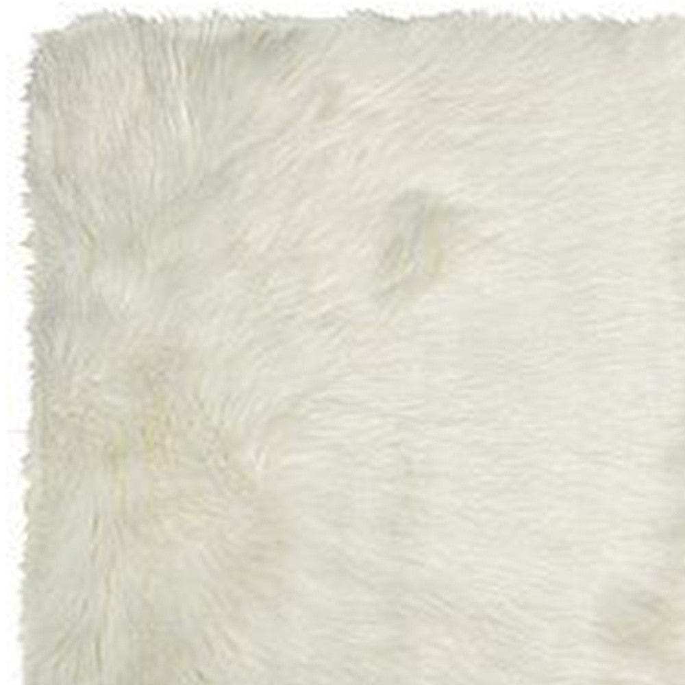 2' X 3' Off White Faux Fur Washable Area Rug - Homeroots - Flyclothing LLC