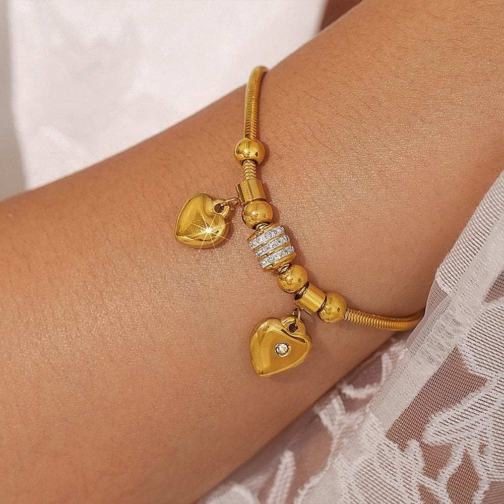 18K Gold-Plated Rhinestone Heart Charm Bracelet - Trendsi - Flyclothing LLC