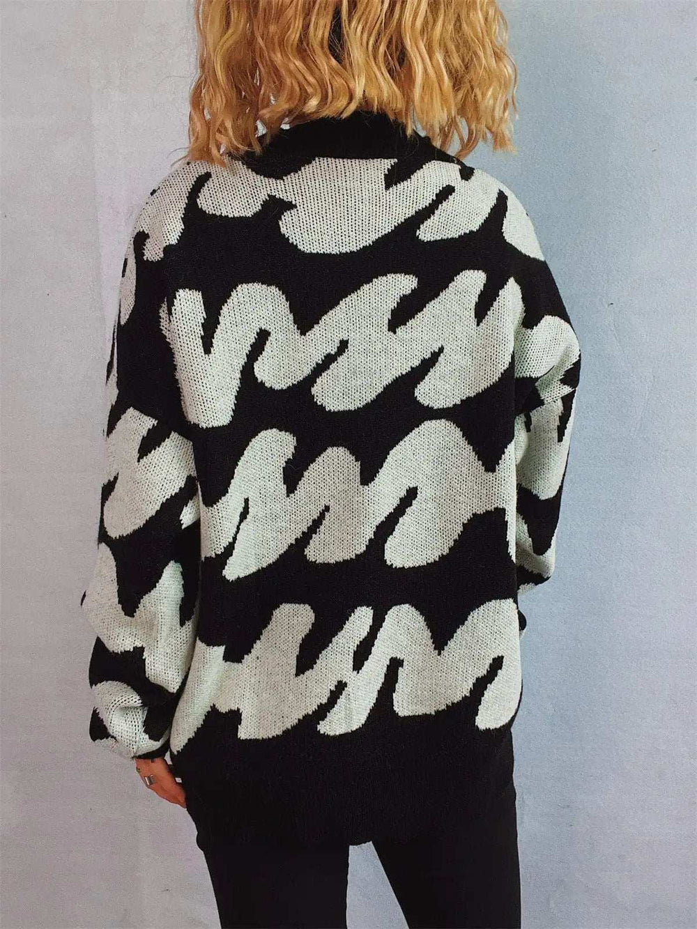 Contrast Round Neck Long Sleeve Sweater - Trendsi - Flyclothing LLC