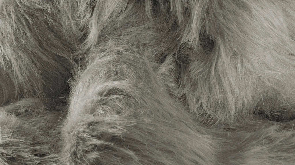 5' X 8' Gray Faux Sheepskin Area Rug - Homeroots - Flyclothing LLC