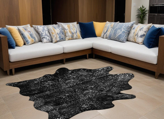 60" X 84" Black And Silver Cowhide - Area Rug - Homeroots - Flyclothing LLC