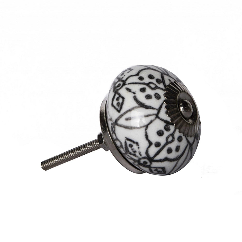 1.5" X 1.5" X 1.5" Black Gray And Silver Knobs 12 Pack - Homeroots - Flyclothing LLC