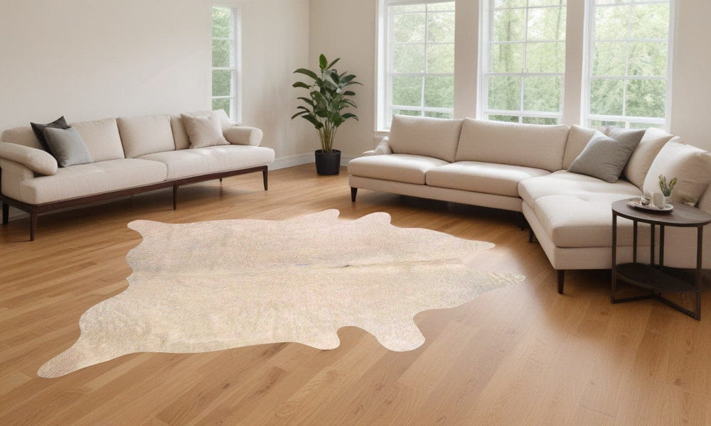 72" X 84" Natural Cowhide Area Rug - Homeroots - Flyclothing LLC