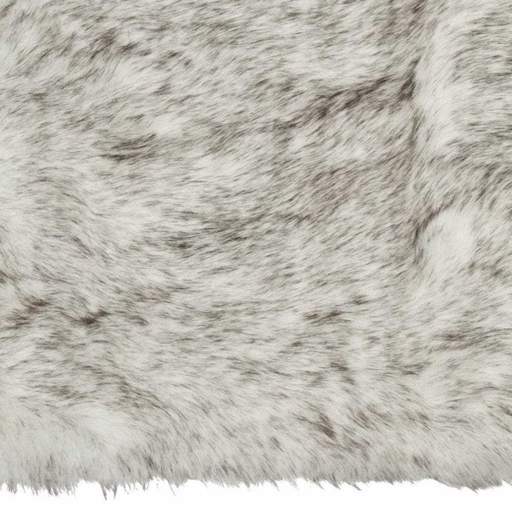 2' X 3' Gradient Gray and Ivory Faux Fur Flokati Style Area Rug - Homeroots - Flyclothing LLC