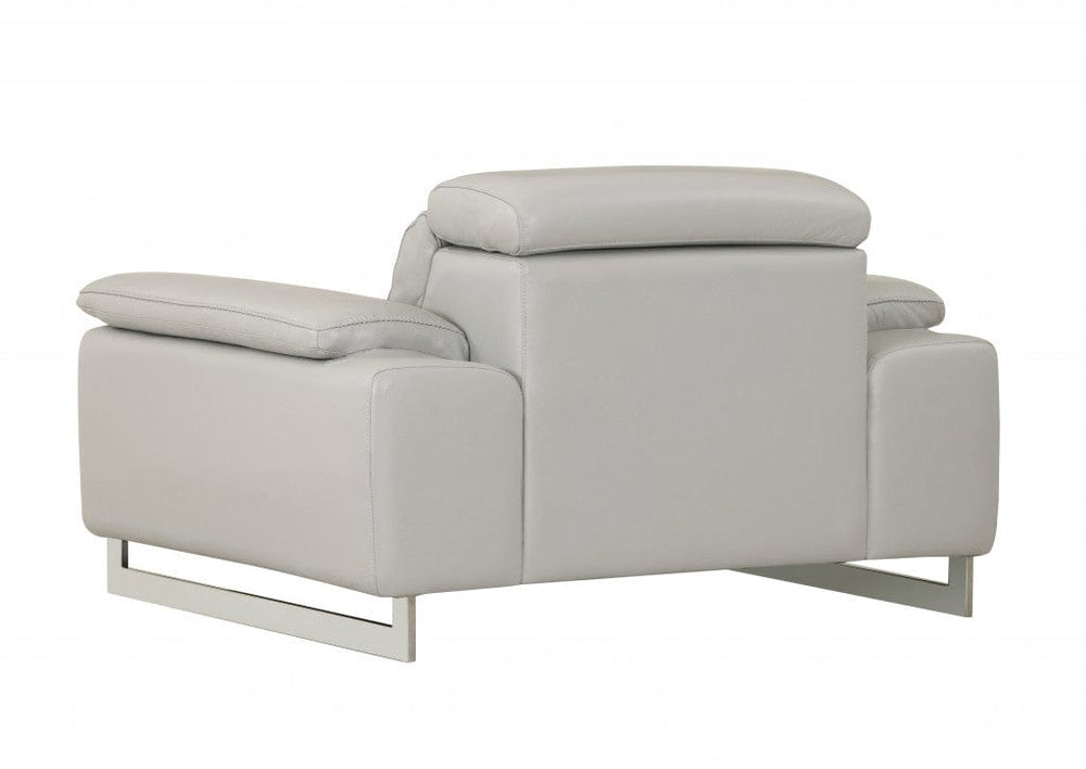 31" Light Grey Tasteful Leather Chair - Homeroots