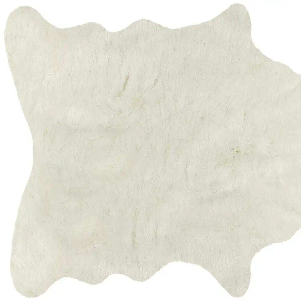 4' X 5' Off White Faux Cowhide Animal Print Cowhide Area Rug - Homeroots - Flyclothing LLC