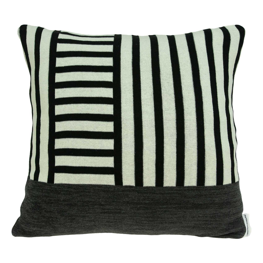 18" X 5" X 18" Transitional Multi Colored Pillow Cover With Poly Insert - Homeroots - Flyclothing LLC