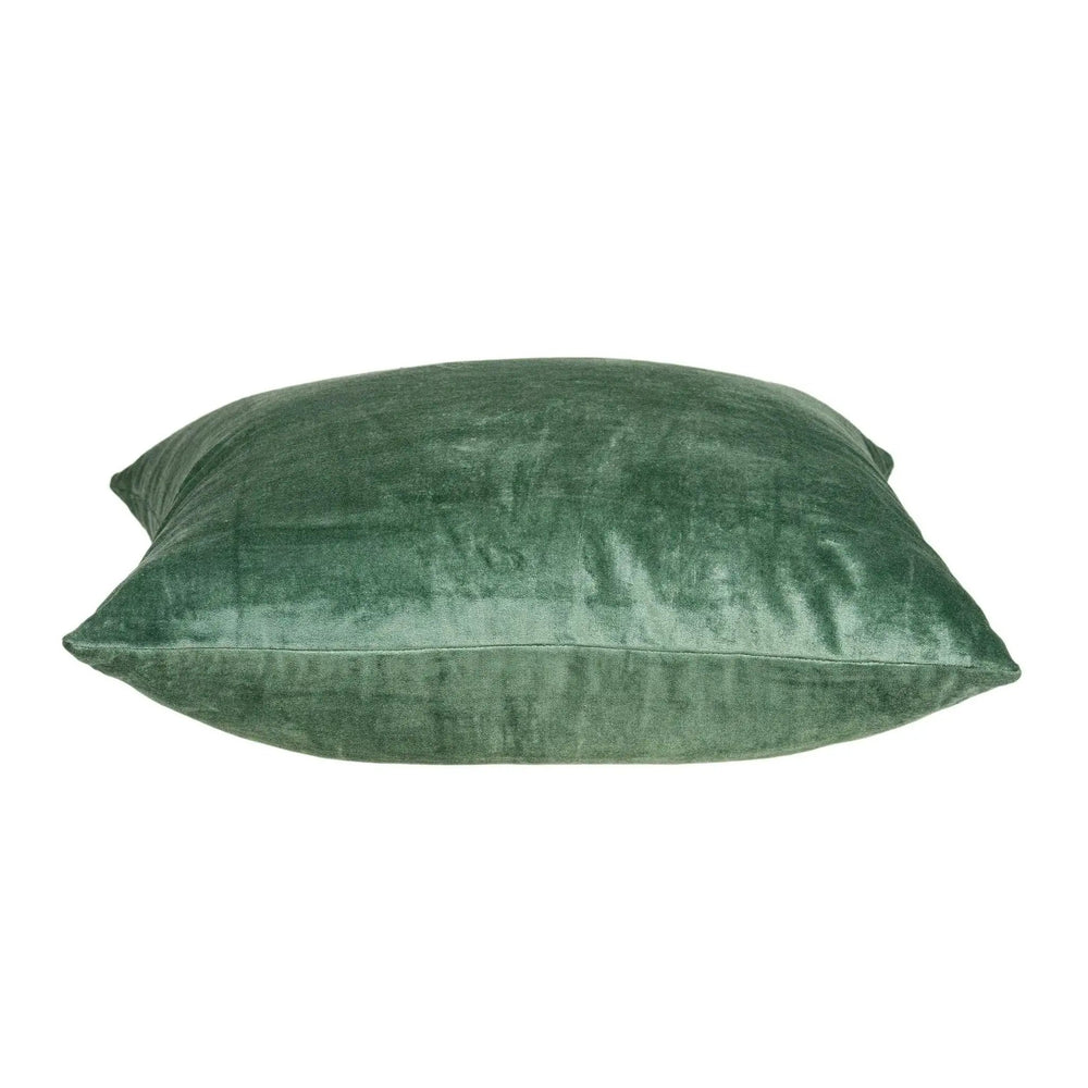 22" X 7" X 22" Transitional Green Solid Pillow Cover With Poly Insert - Homeroots - Flyclothing LLC