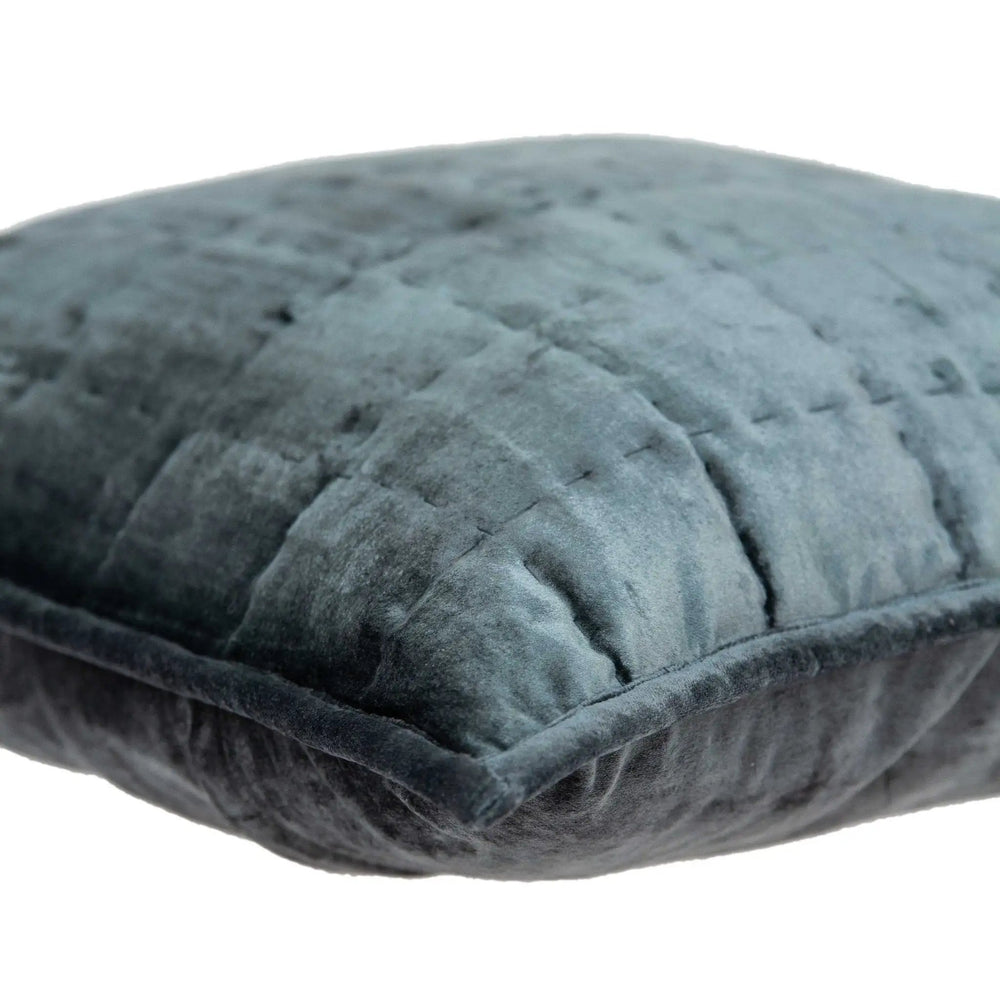 20" X 7" X 20" Transitional Charcoal Solid Quilted Pillow Cover With Poly Insert - Homeroots - Flyclothing LLC