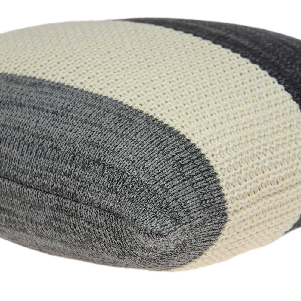 20" X 7" X 20" Transitional Cream And Gray Pillow Cover With Poly Insert - Homeroots - Flyclothing LLC