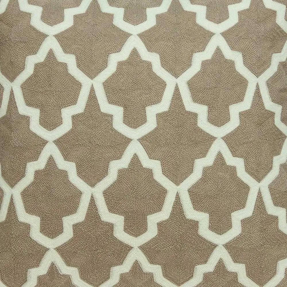 20" X 7" X 20" Transitional Beige And White Pillow Cover With Poly Insert - Homeroots - Flyclothing LLC