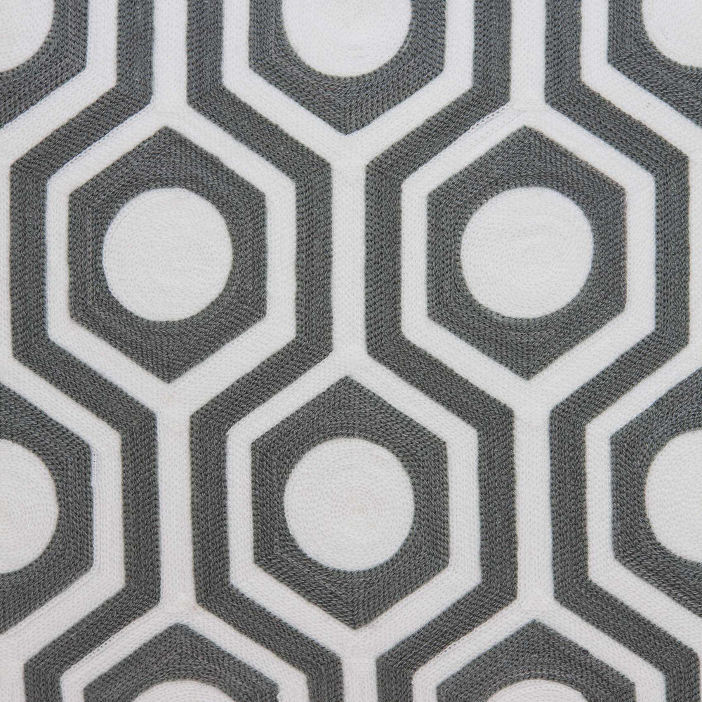 20" X 7" X 20" Cool Gray And White Pillow Cover With Poly Insert - Homeroots - Flyclothing LLC