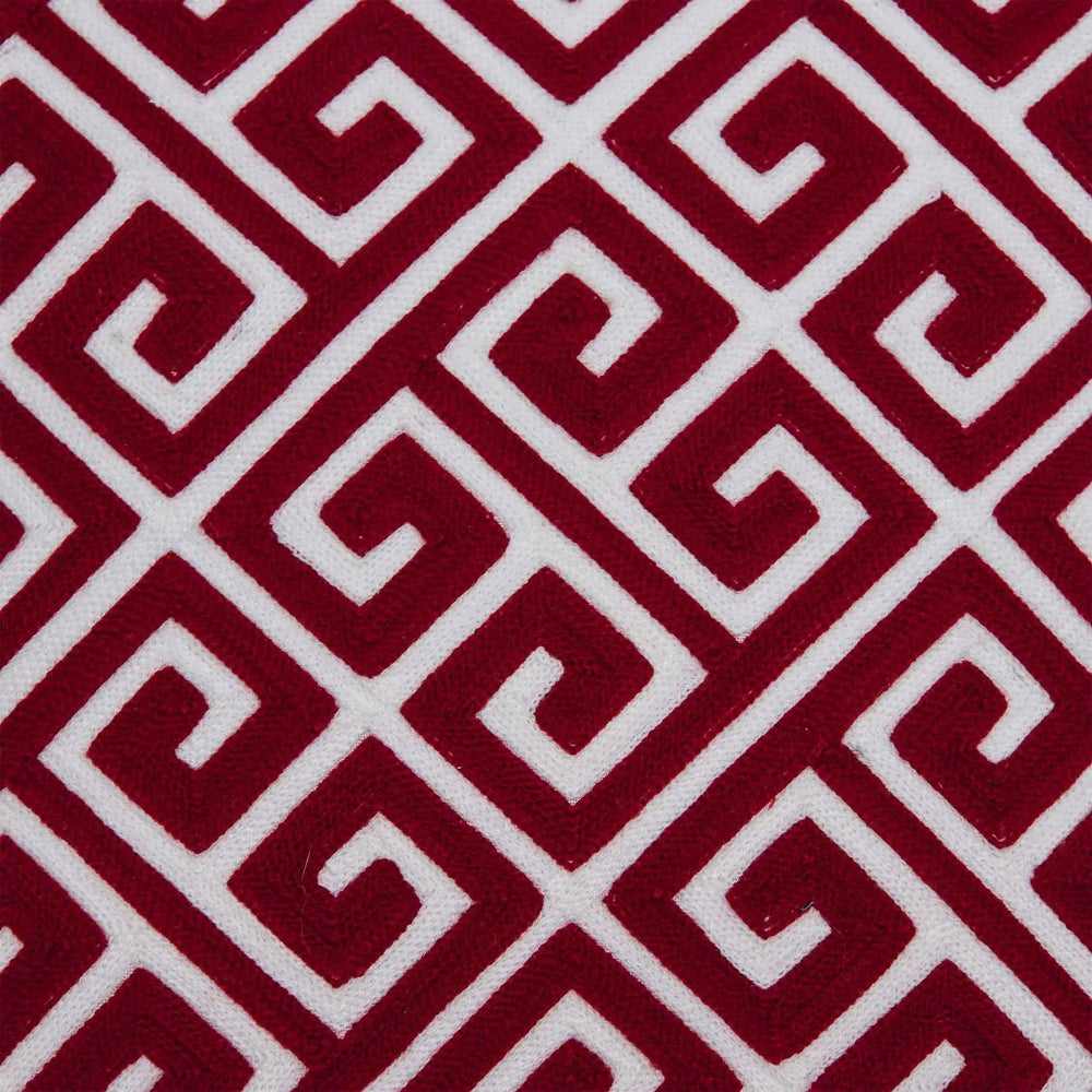 20" X 7" X 20" Transitional Red And White Cotton Pillow Cover With Poly Insert - Homeroots - Flyclothing LLC