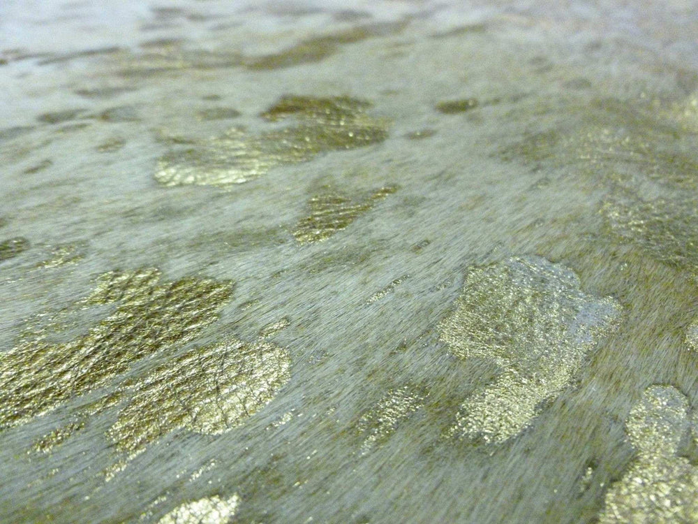 6.5 Ft Gold Devore Brindled Cowhide Rug - Homeroots - Flyclothing LLC