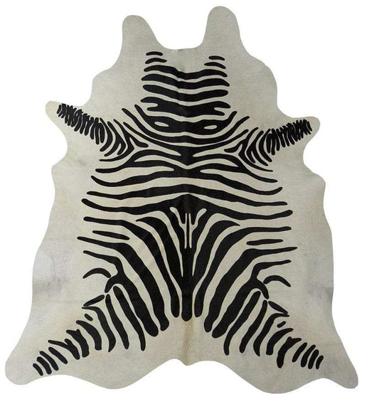 6 Ft Black And White Stenciled Cowhide Rug - Homeroots - Flyclothing LLC