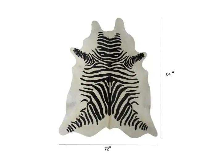 6 Ft Black And White Stenciled Cowhide Rug - Homeroots - Flyclothing LLC