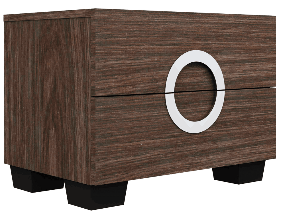 Four Piece Wood Brown Solid Wood Bedroom Set With Mirror - Homeroots - Flyclothing LLC