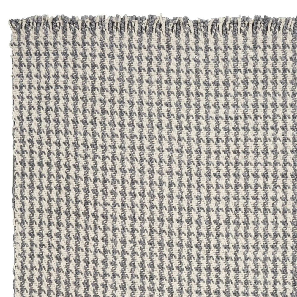 7' X 9' Gray and Ivory Wool Hand Woven Area Rug - Homeroots - Flyclothing LLC