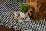 9' X 12' Grey Hand Woven Houndstooth With Braided Fringe Indoor Area Rug - Homeroots - Flyclothing LLC