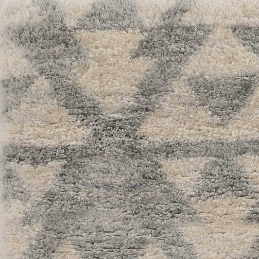 5' X 8' Ivory Or Grey Geometric Triangle Indoor Area Rug - Homeroots - Flyclothing LLC