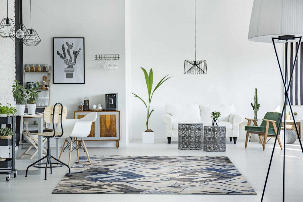 5' X 8' Grey Navy Machine Woven Tropical Indoor Area Rug - Homeroots - Flyclothing LLC