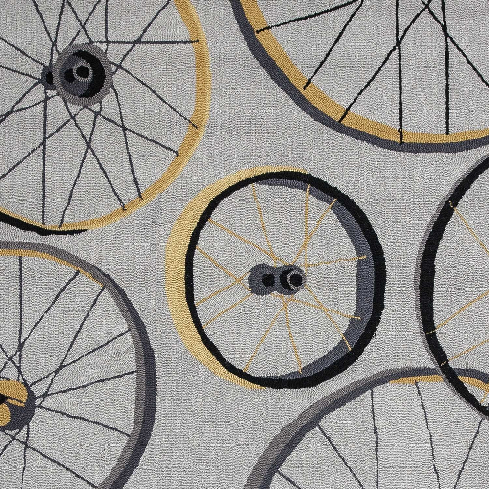 5' X 8' Grey Hand Hooked Wheels Indoor Area Rug - Homeroots - Flyclothing LLC