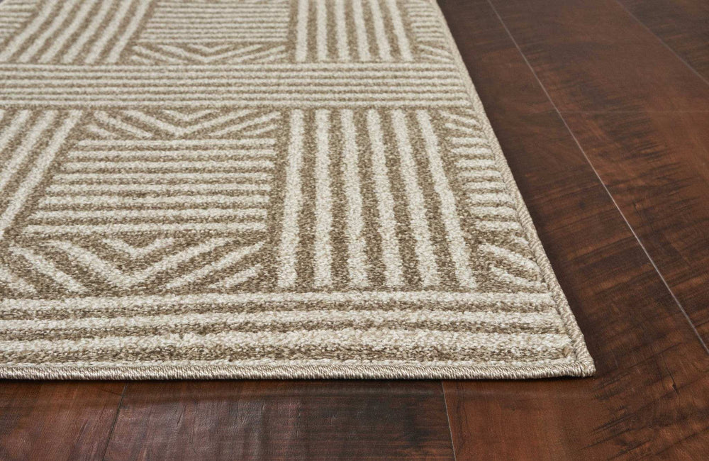 5' X 8' Beige and Ivory Geometric Indoor Outdoor Area Rug - Homeroots - Flyclothing LLC