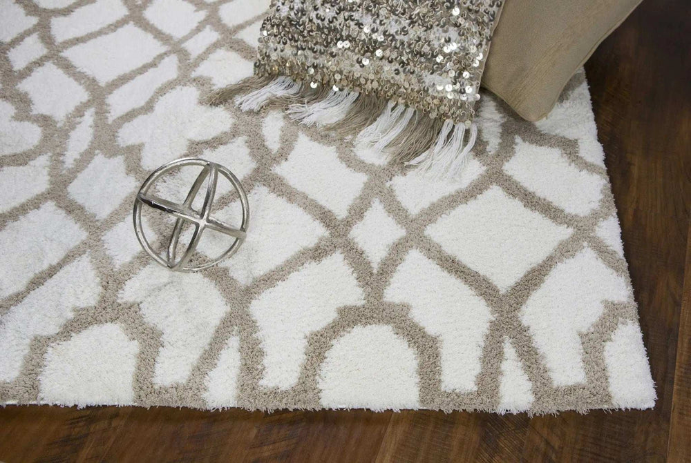 3' X 5' Ivory Beige Trellis Machine Woven Microfiber Indoor Area Rug - Homeroots - Flyclothing LLC