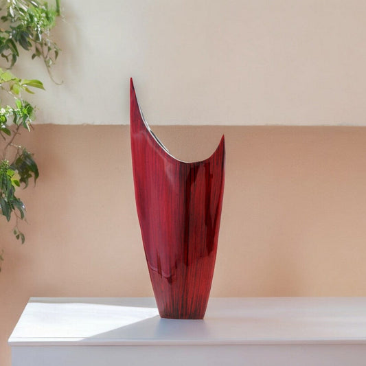 18" Red Aluminum Contemporary Pointed Table Vase - Homeroots