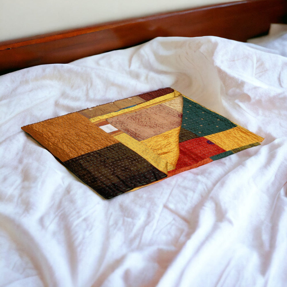 50" X 70" Silk Multicolor Throws - Homeroots - Flyclothing LLC