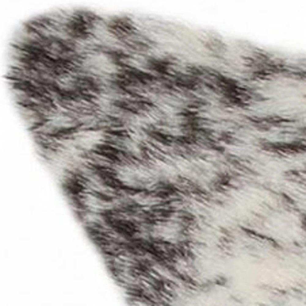 S&P Black White Animal Print Area Rug - Homeroots - Flyclothing LLC