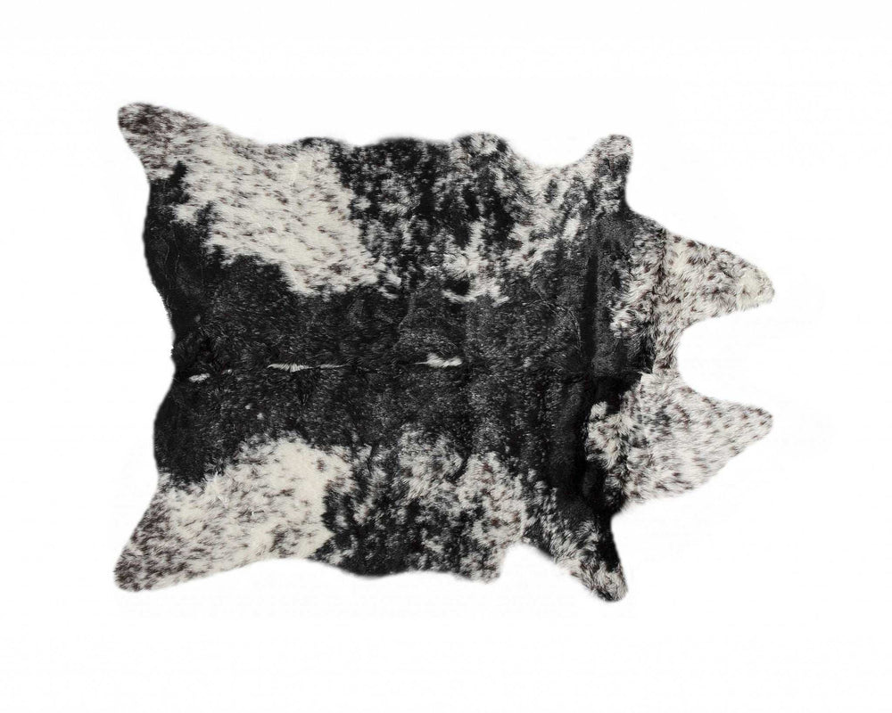 S&P Black White Animal Print Area Rug - Homeroots - Flyclothing LLC