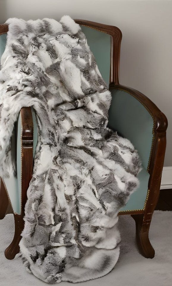 50" X 60" Gray Rabbit Fur Throw Blanket - Homeroots - Flyclothing LLC