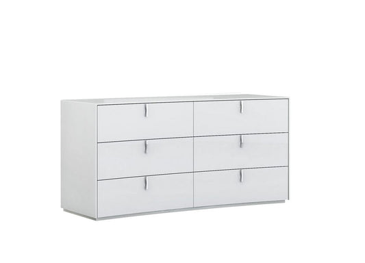 62" X 19" X 30" White  Dresser - Homeroots
