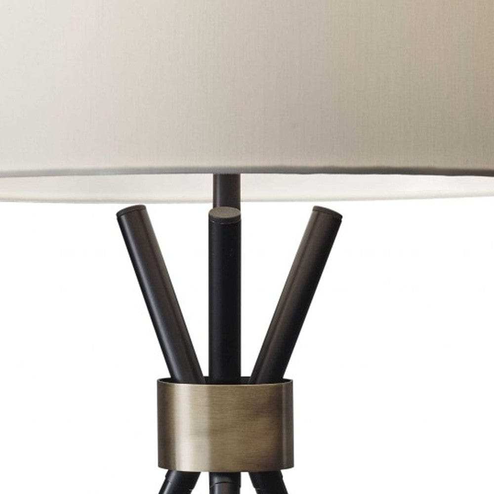 Black Metal Tripod Leg With Antique Brass Accent Table Lamp - Homeroots - Flyclothing LLC