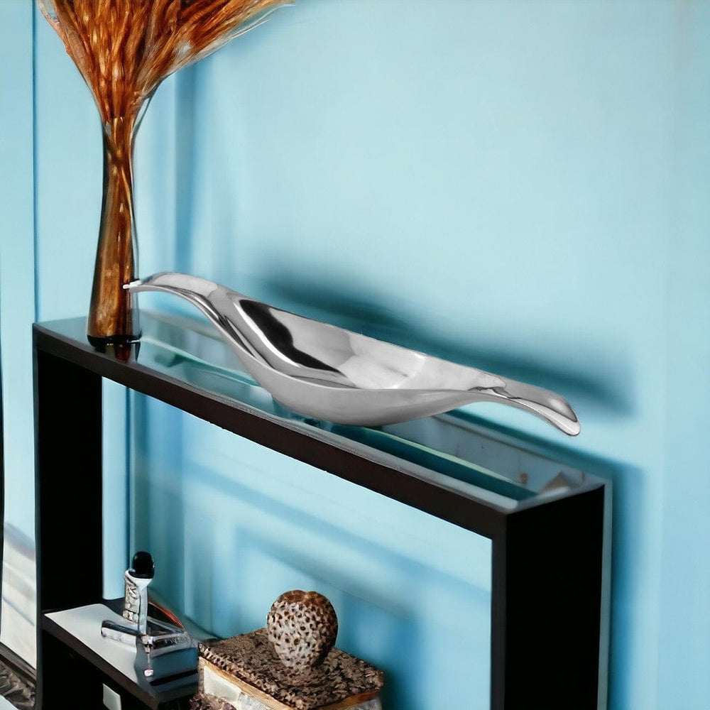 8" Silver Aluminum Long Wavy Bowl - Homeroots
