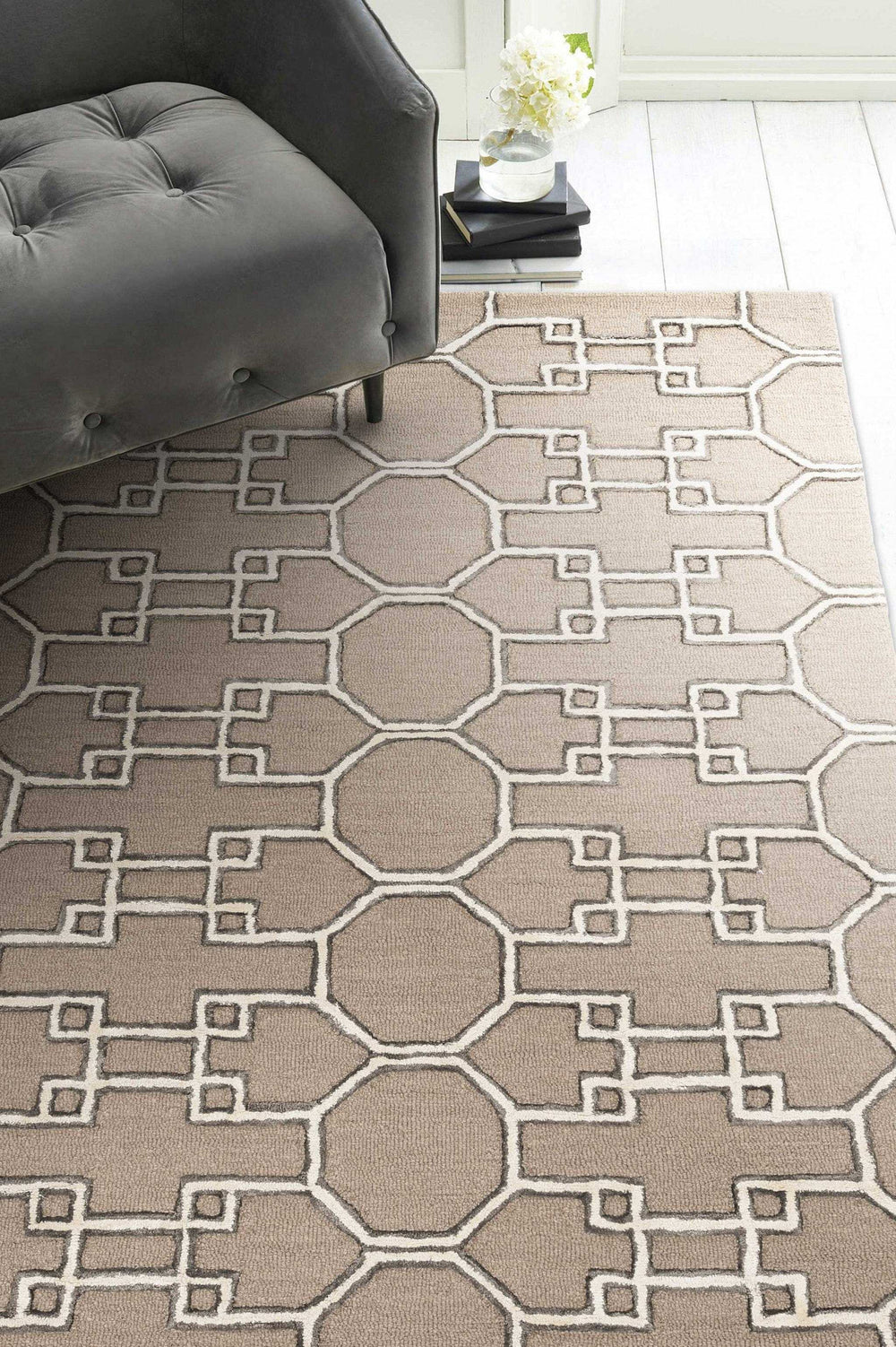 5' X 7' Gray and Ivory Wool Geometric Hand Tufted Area Rug - Homeroots - Flyclothing LLC