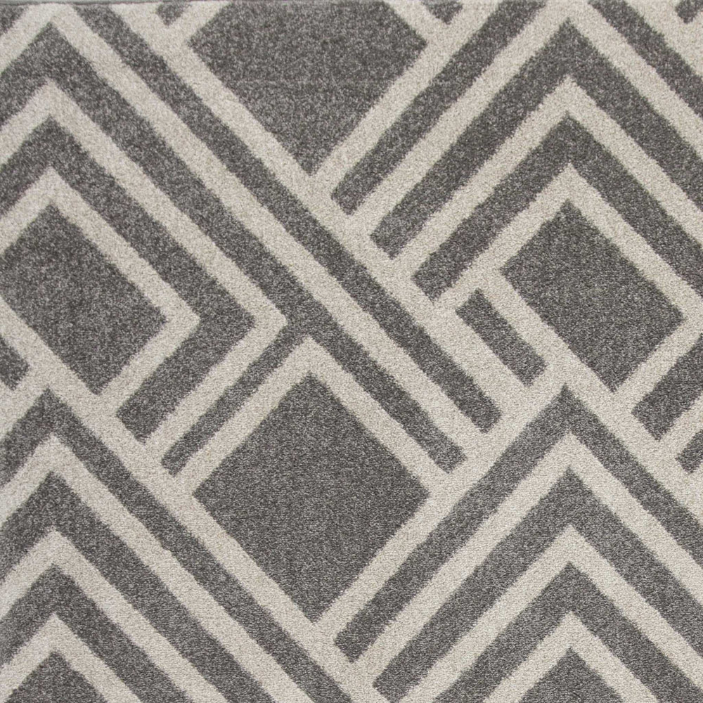 5' X 8' Gray Geometric Indoor Outdoor Area Rug - Homeroots - Flyclothing LLC