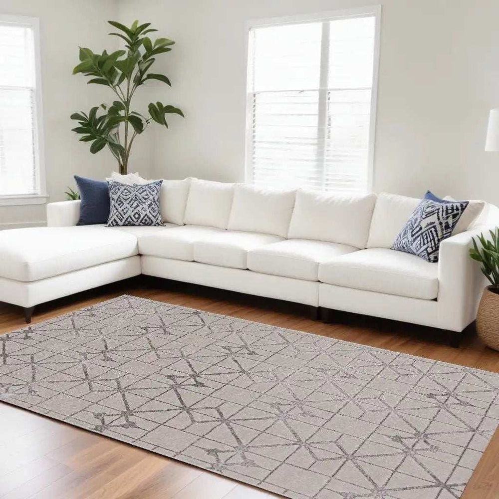 79 X 114 Ivory Or Silver Polypropylene Or Polyester Rug - Homeroots - Flyclothing LLC