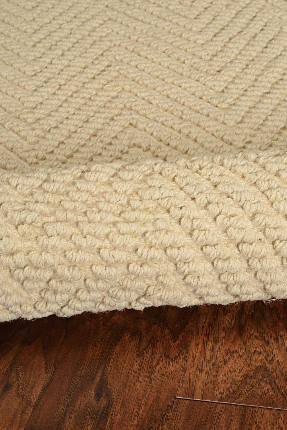 7' X 10' Ivory Chevron Hand Woven Area Rug - Homeroots - Flyclothing LLC